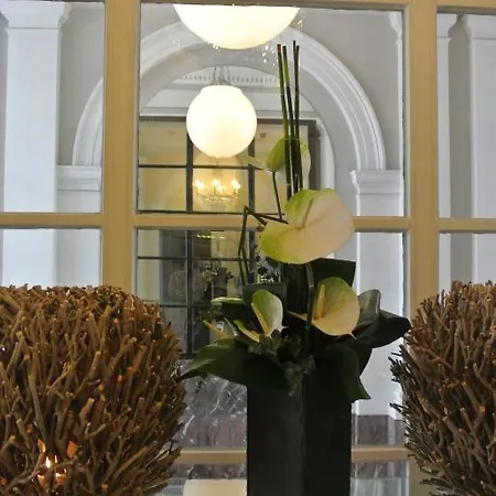 La Legende Hotell 3*