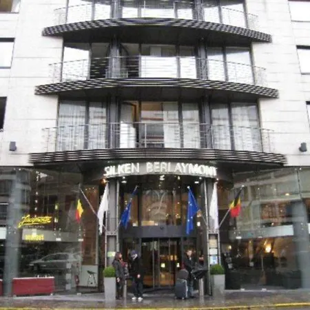 Отель Nh Eu Berlaymont 4*