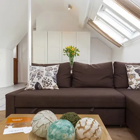 Patriotes Halldis Apartment Brussels