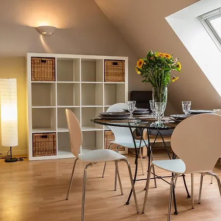 Apartment Patriotes Halldis *