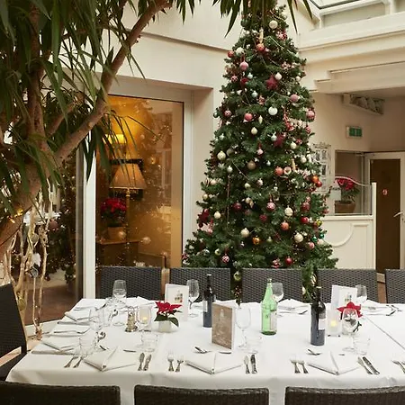 Leopold Eu Hotel