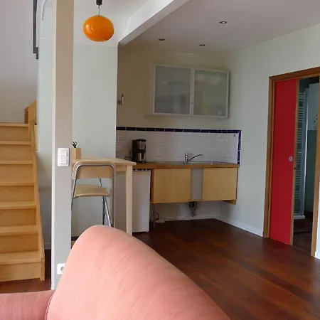 Bed & Breakfast La Chambre De Plume