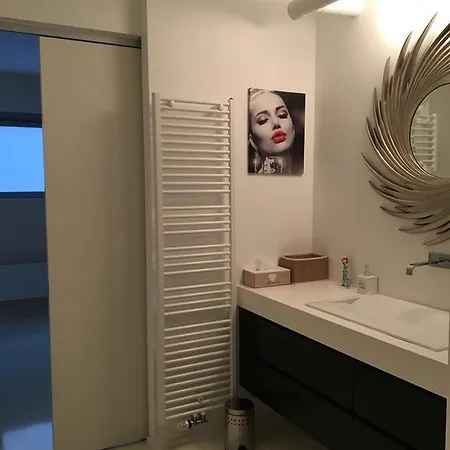 公寓 Beautiful Loft In The Center Of 布鲁塞尔
