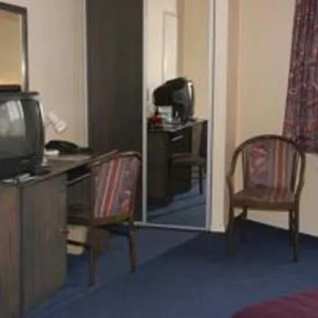 Beau Site Hotel