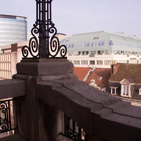 Manhattan Отель Брюссель