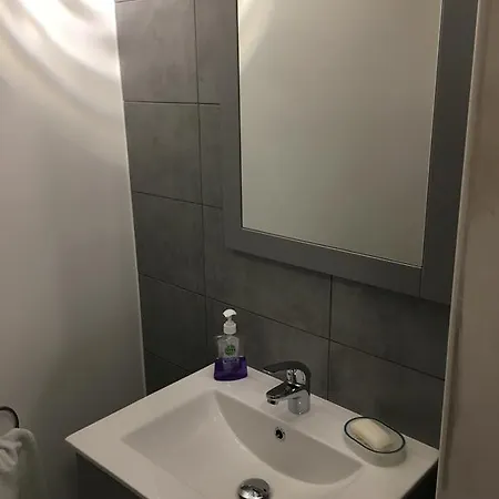 One-bedroom Near Atomium Brüsszel