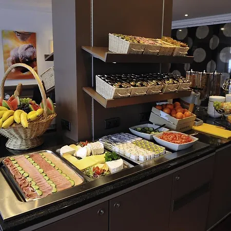 Mercure Airport Hotel
