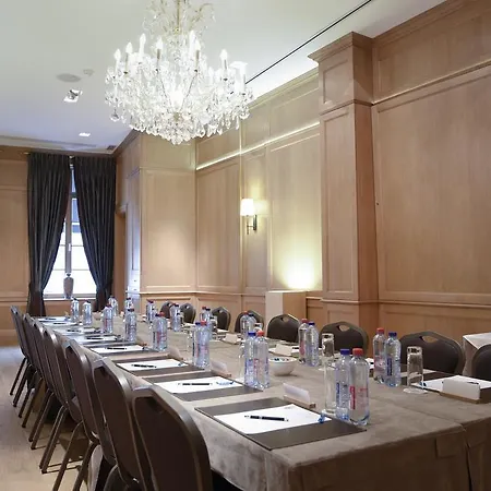 Le Dixseptieme Hotel 4*