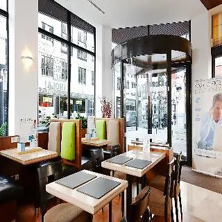 Nh Louise Hotel