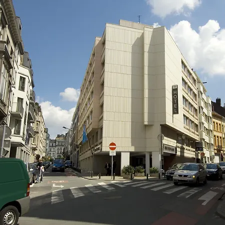Hotel Nh Stephanie 4*