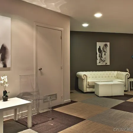 Hotell Nh Carrefour De L'europe 4*