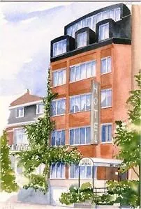 Lambeau Hotel 2*