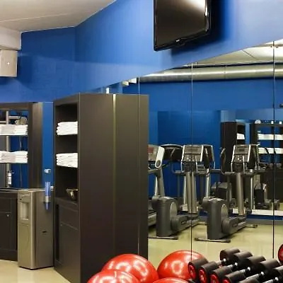 Отель Aloft Schuman 3*