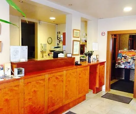 Le Chantecler Hotel