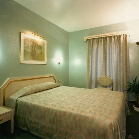 Hotel Le Chantecler