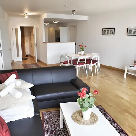 Apartmentsapart Aparthotel 3*