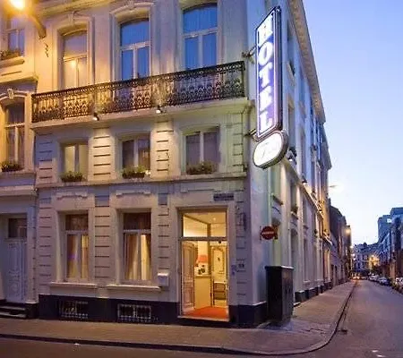 Zoom Hotel