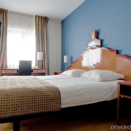 Numa Royal Galleries Hotel 4*