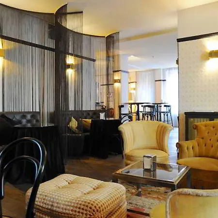 Hotel Latroupe Le Berger