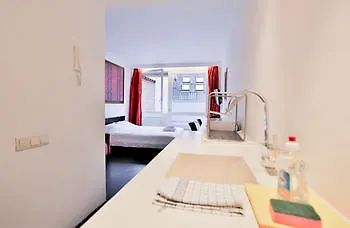 Louise Apartmán *