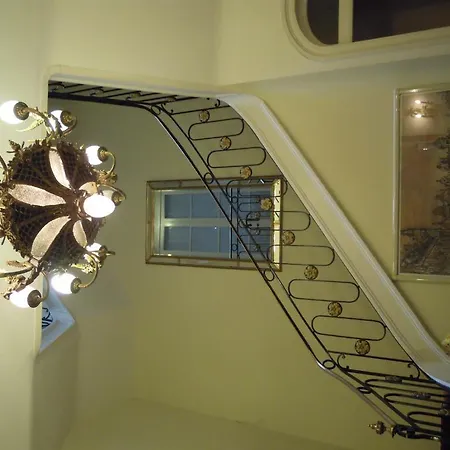 Marie Therese * Bruselas