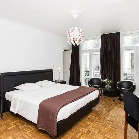 B&B La Casa Bxl Guest house Brussels