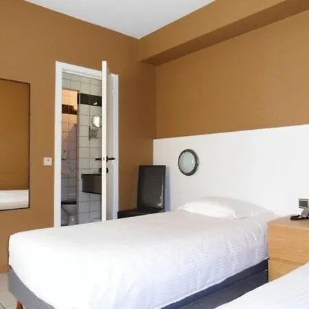 Hotel Lambeau