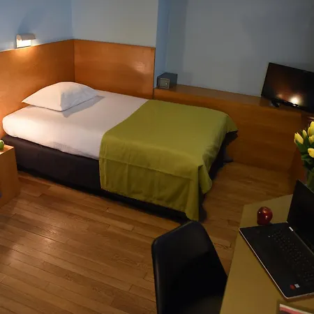 322 Lambermont Brussels Schaerbeek