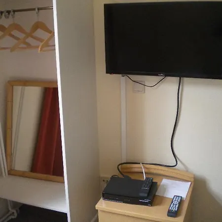 퀸 메리 호텔 3*