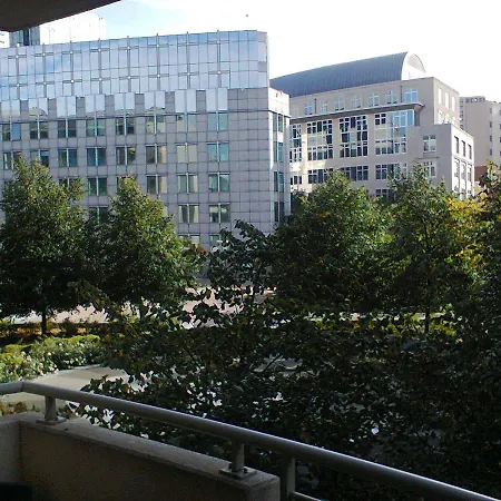 Daire Eu Parliament's - 0ne Bedroom Business *