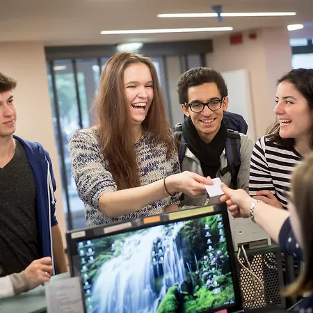 호스텔 Hi Jacques Brel 브뤼셀