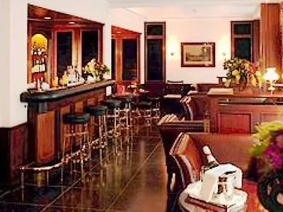 The Usual 4* Brussels