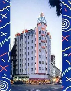 The Hoxton, Hotel