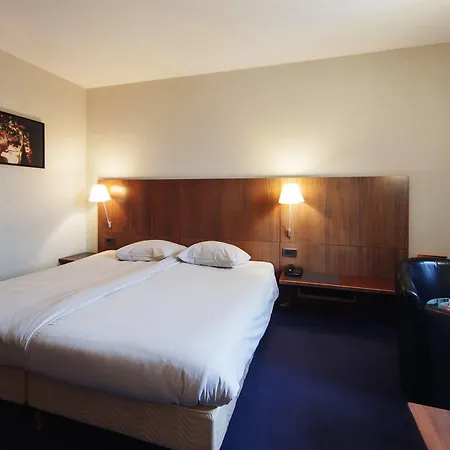 布鲁塞尔欧洲委员会贝尔雷蒙nh酒店 酒店 布鲁塞尔