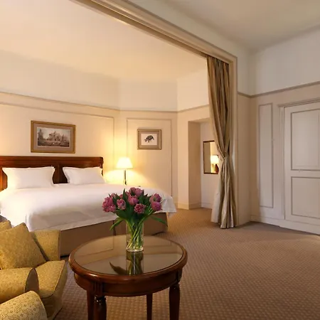 Hotell Le Plaza