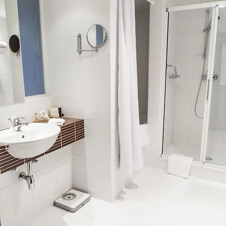 Hotel Progress 4*