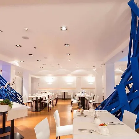 Hotel Aqua By Happyculture