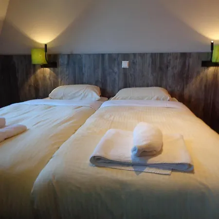 Brxxl 5 Centre Hostal *