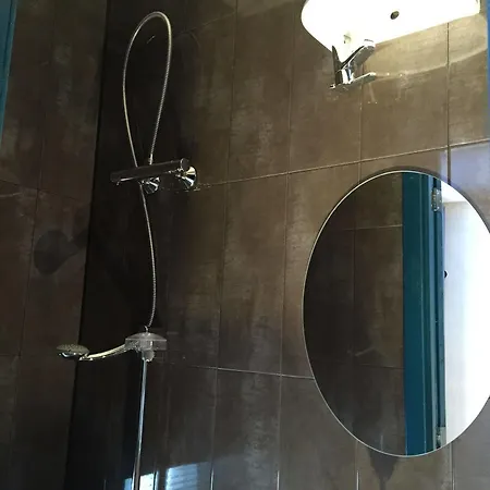 Midi Station Hotel