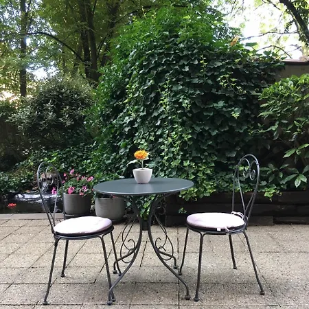 First Euroflat Hotel Bruksela