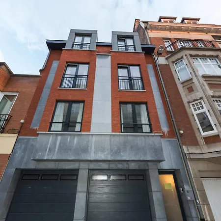 Louise Uptown House Апартаменты Брюссель