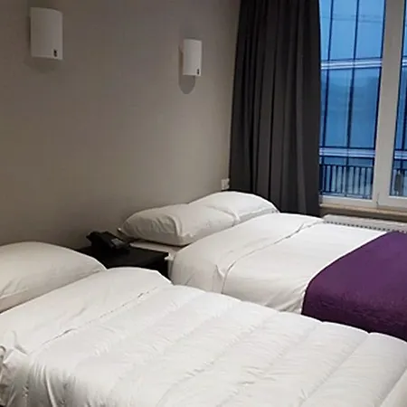 Hotel Center 2*