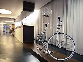 Louise 3* Bruxelas