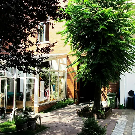 Gogh Youth Centre * Брюссель