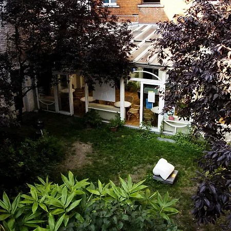 Хостел Gogh Youth Centre