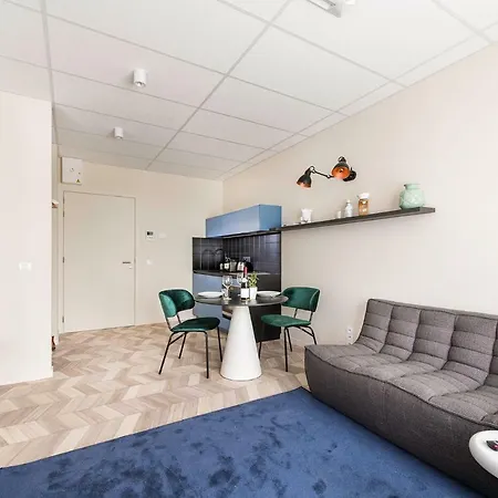 Roxi The Urban Hotel 3*