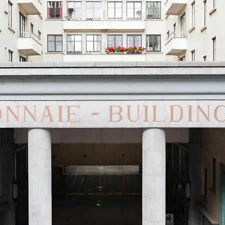 Smartflats - Monnaie Apartment Brussels