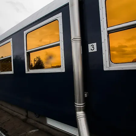 Hostel Train Schaerbeek