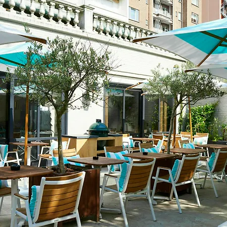 Barsey By Warwick Brüsszel