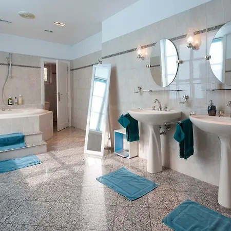 Josaphat Park Bed & Breakfast